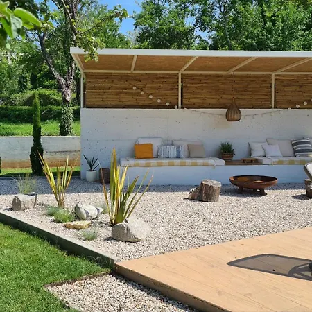 Holiday home Zel