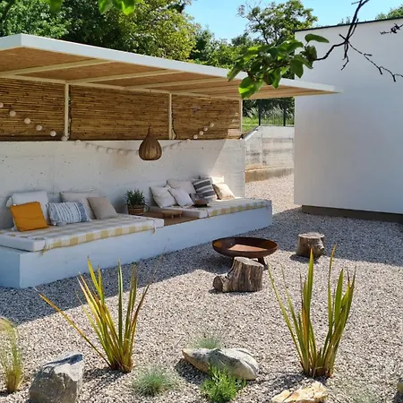 Zel Holiday home Pazin